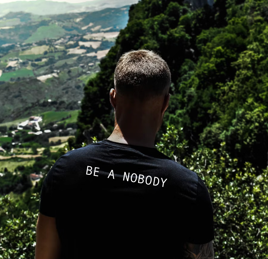 Be A Nobody Oversized Heavyweight T-Shirt